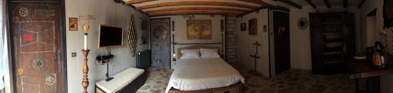 Chambre Steampunk Jules Vernes Bosbonparent Zewnętrze zdjęcie